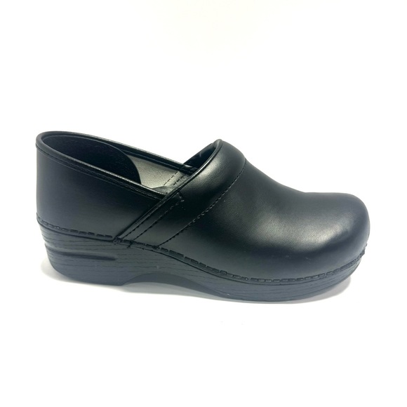 Dansko Womens XP 2.0 Clogs Black Size EU40 M US10